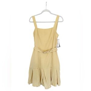 En Saison Bailee Belted Minidress in Butter Size Medium NWT Pleated